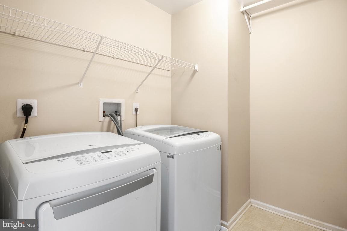 166 Royer #3105 photo 26