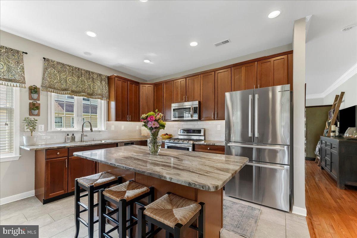 156 Masters Drive photo 18