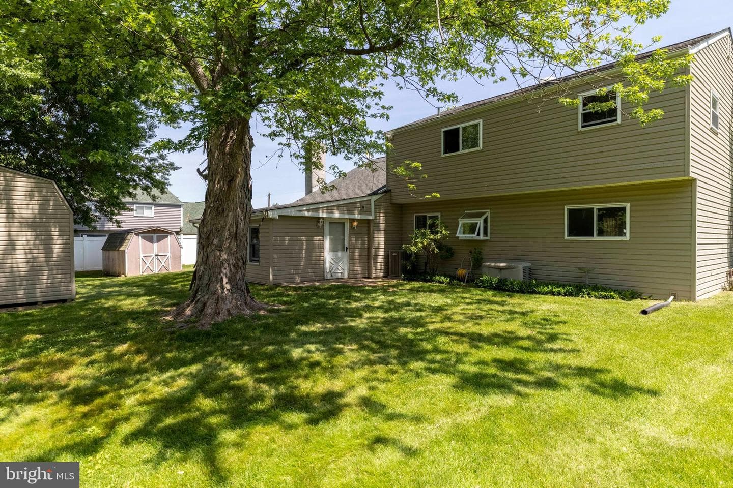 40 Harcourt Lane photo 37