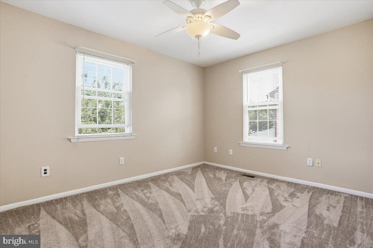 12 Pebble Drive photo 38