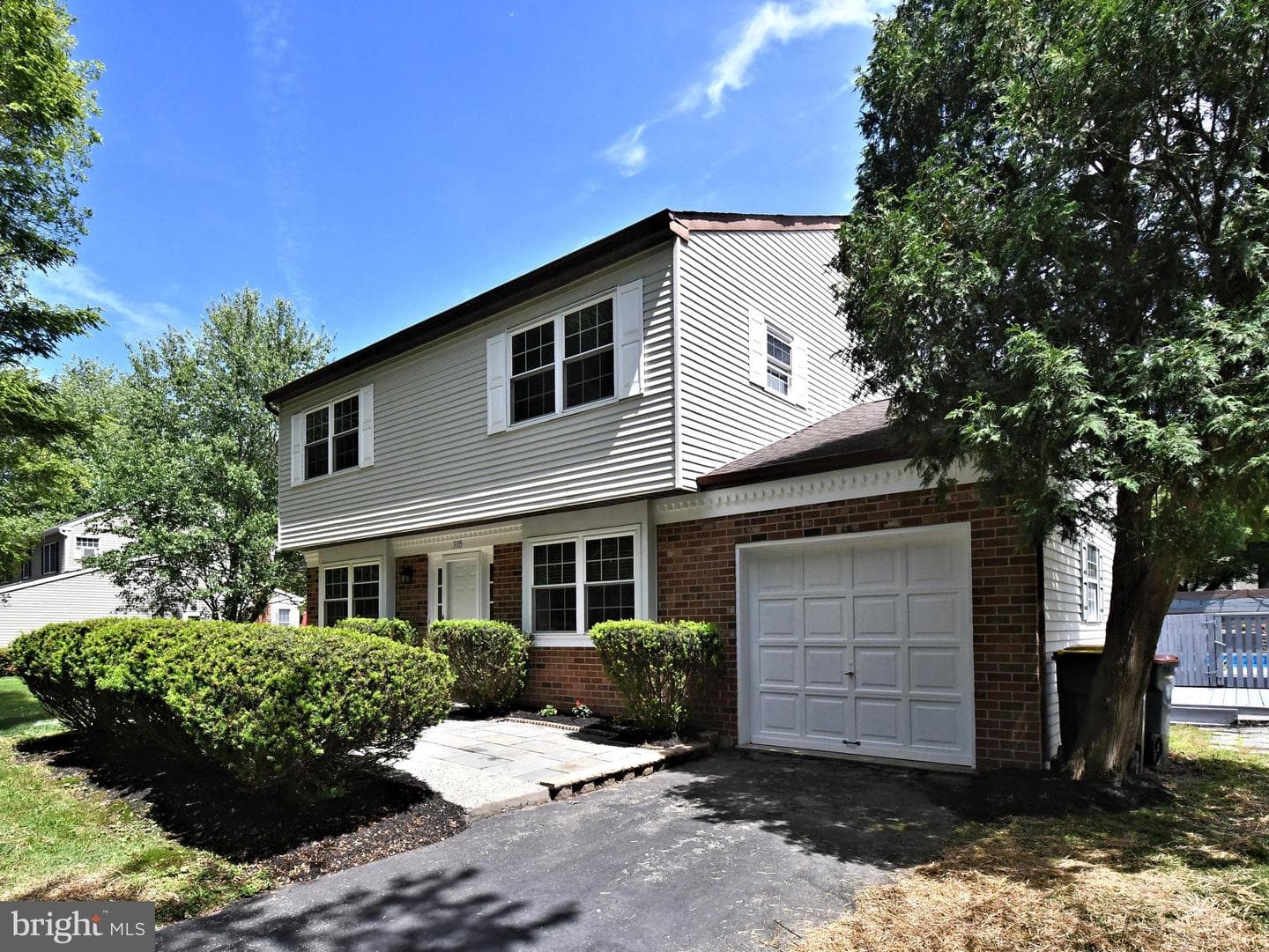 3115 Greenhill Ln photo 2