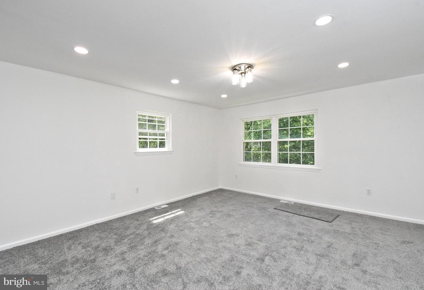 3115 Greenhill Ln photo 24
