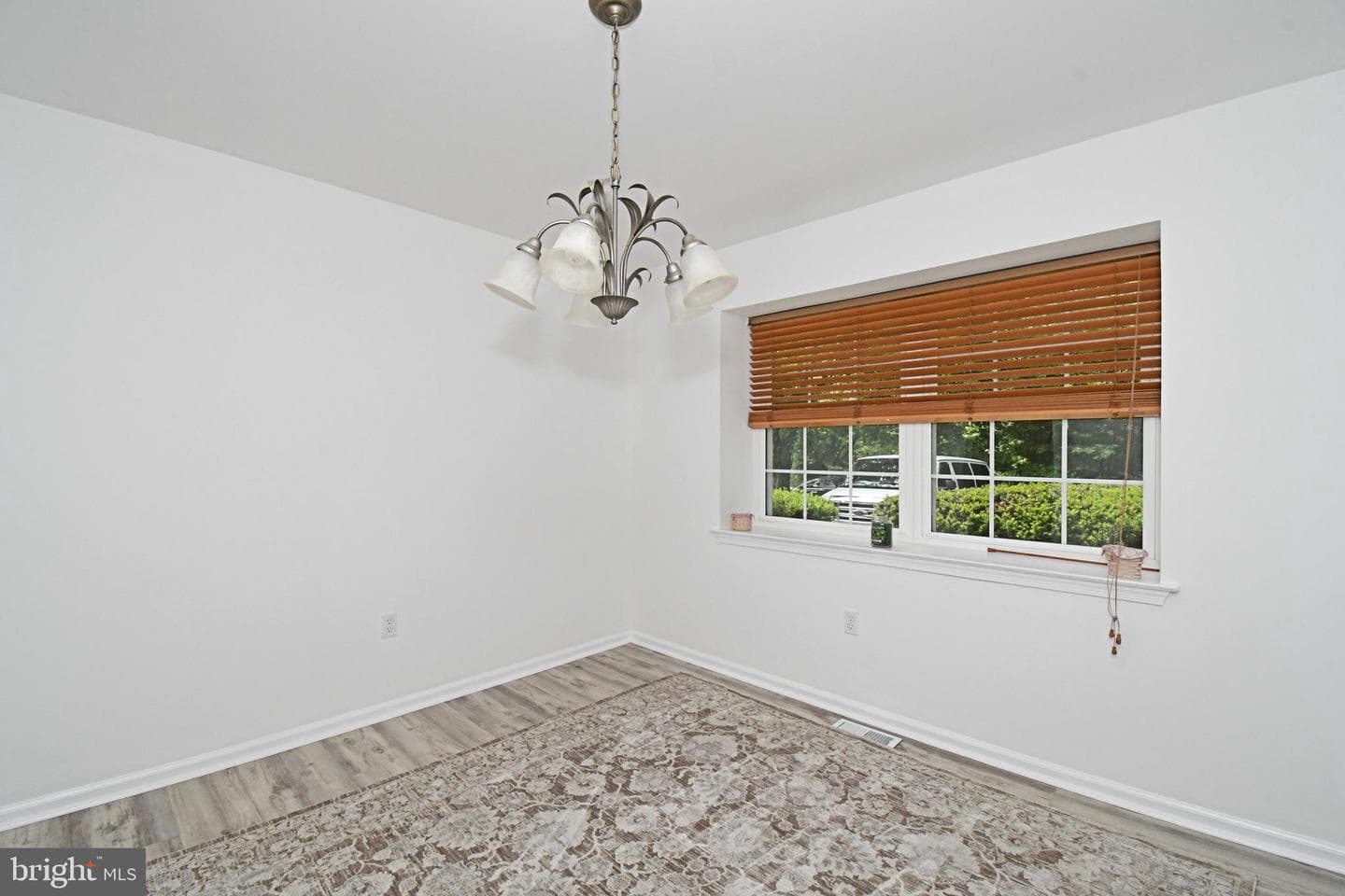 3115 Greenhill Ln photo 7