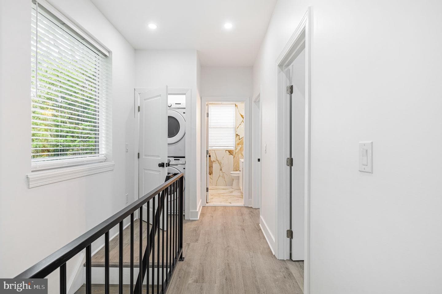2370 Randolph Street photo 25
