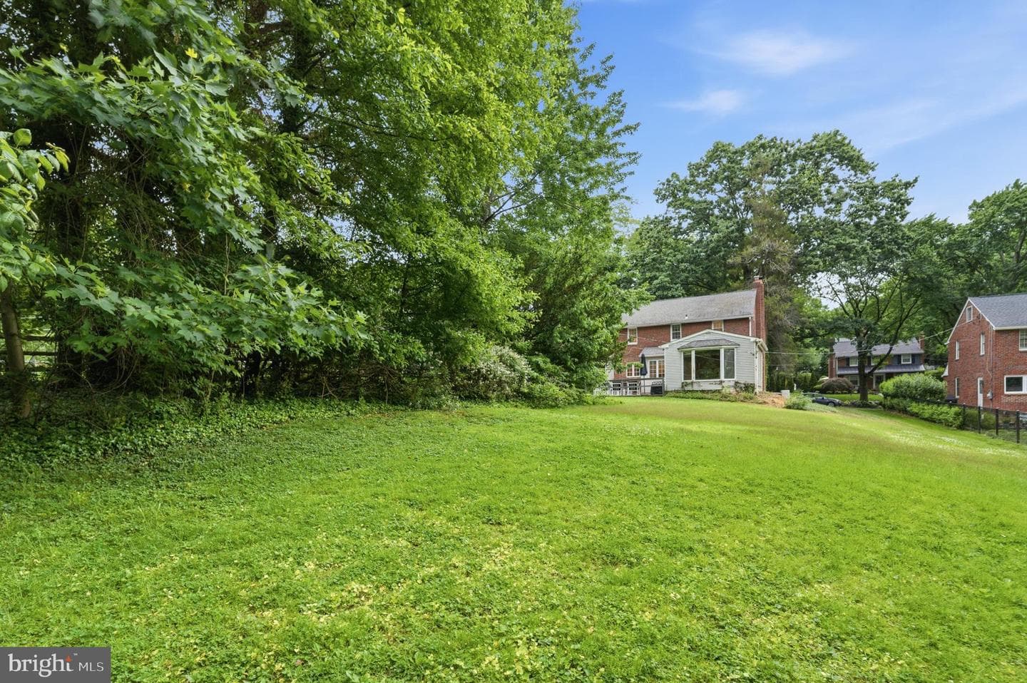 510 Twin Oaks Drive photo 36