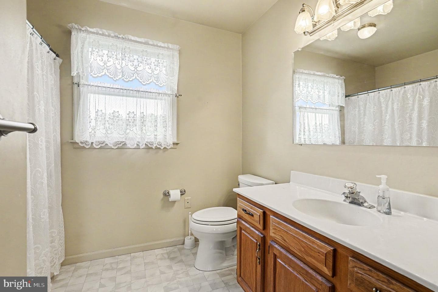 25 William Penn Dr photo 29