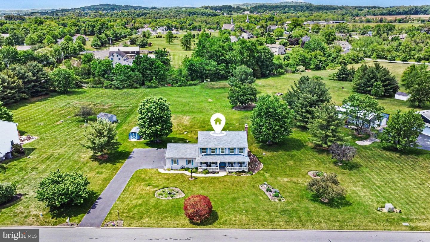 25 William Penn Dr photo 41