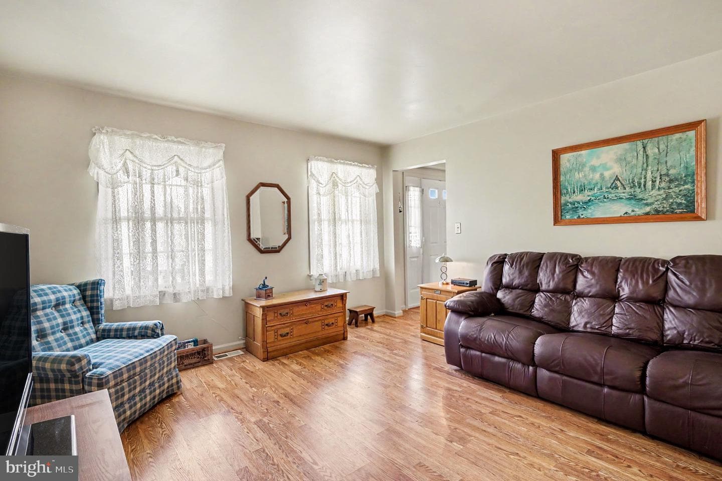 25 William Penn Dr photo 9