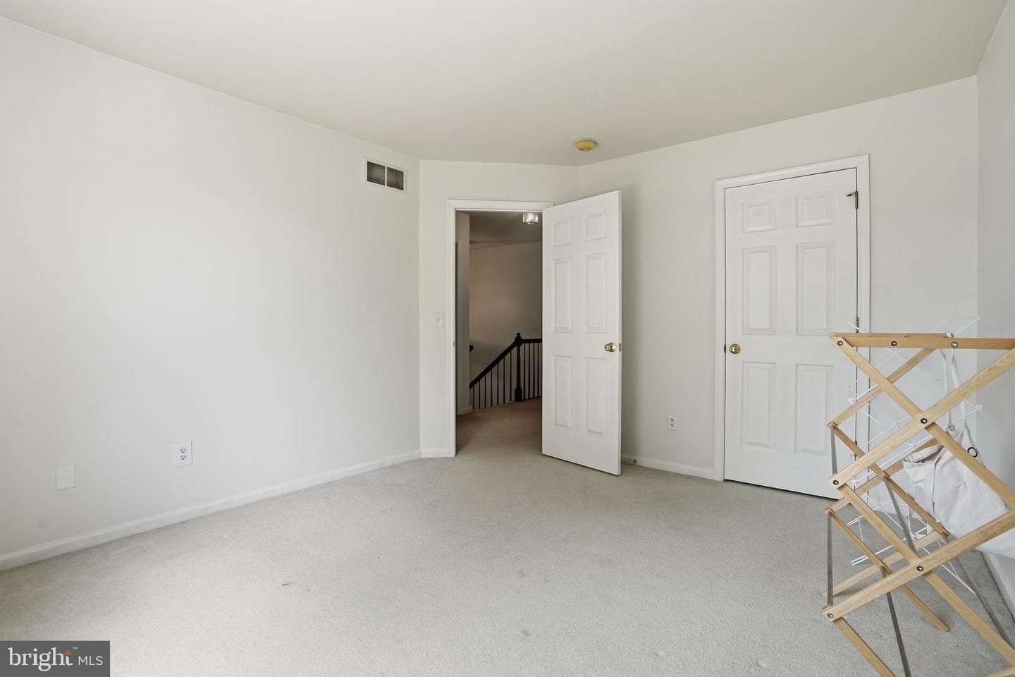 468 Berkshire Drive photo 27