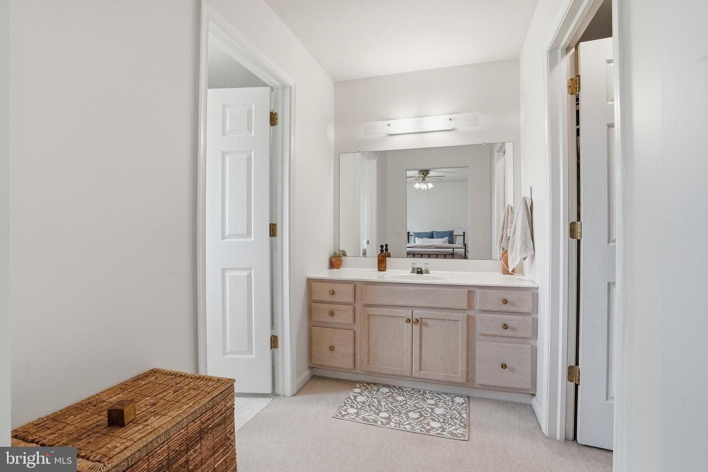 468 Berkshire Drive photo 32