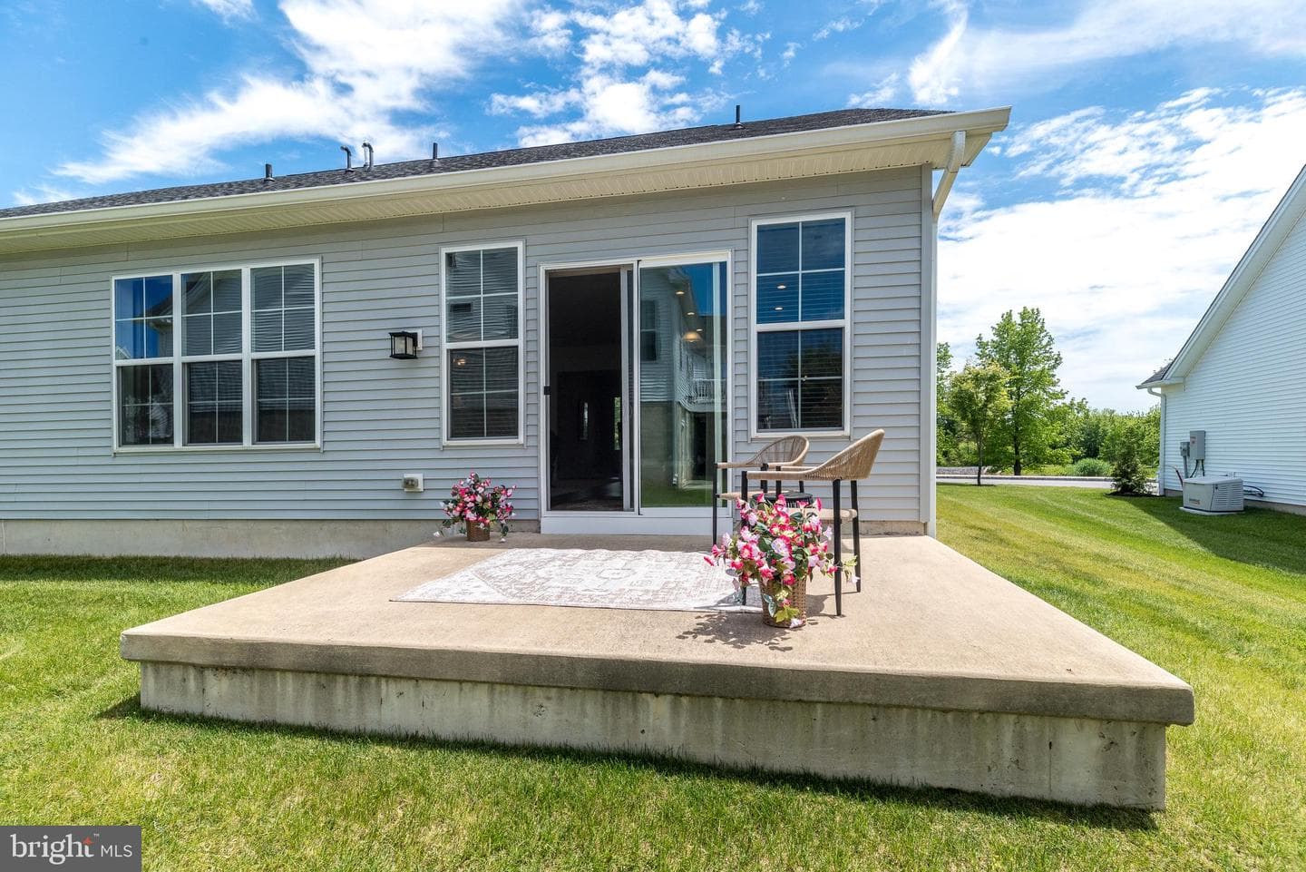 300 Dryden Road E photo 39