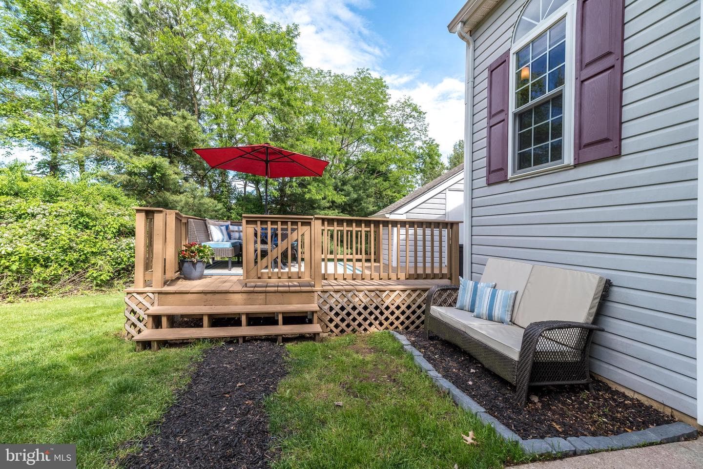 303 Stratford Court photo 40