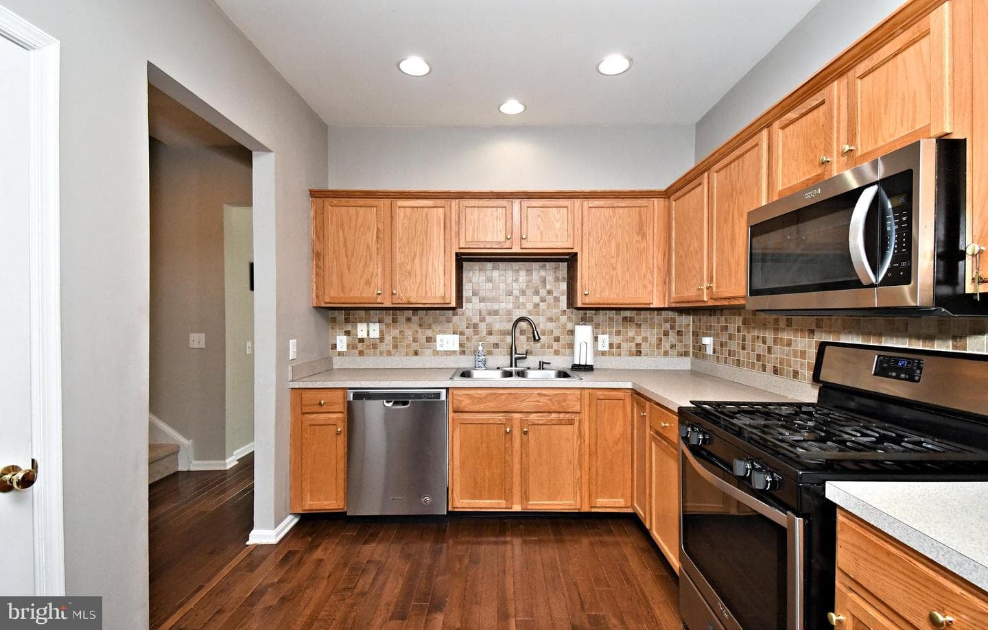113 Hudson Drive photo 16