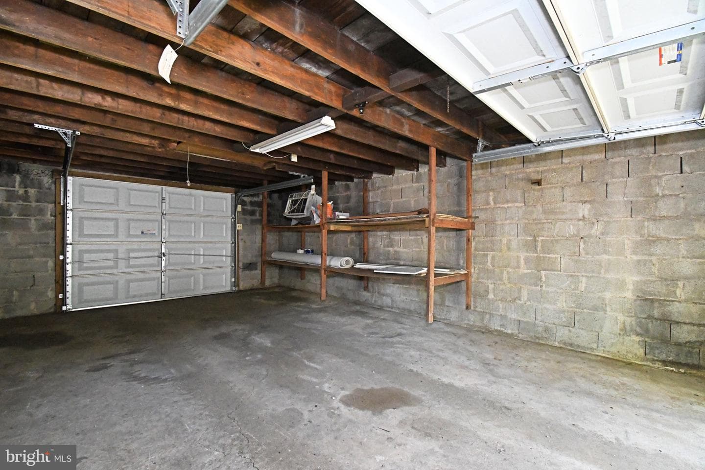 210 S Chestnut Street photo 36