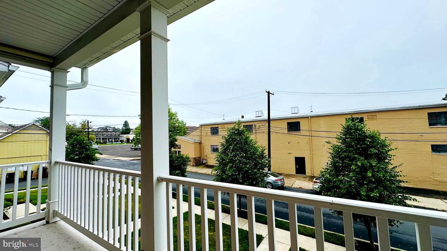 29 N Mitchell Avenue photo 22