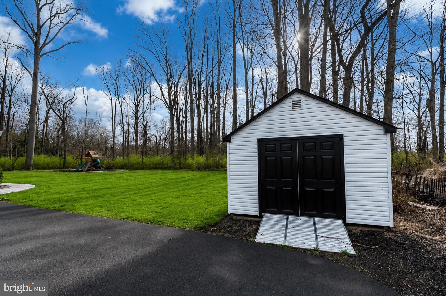1113 E Prospect Avenue photo 49