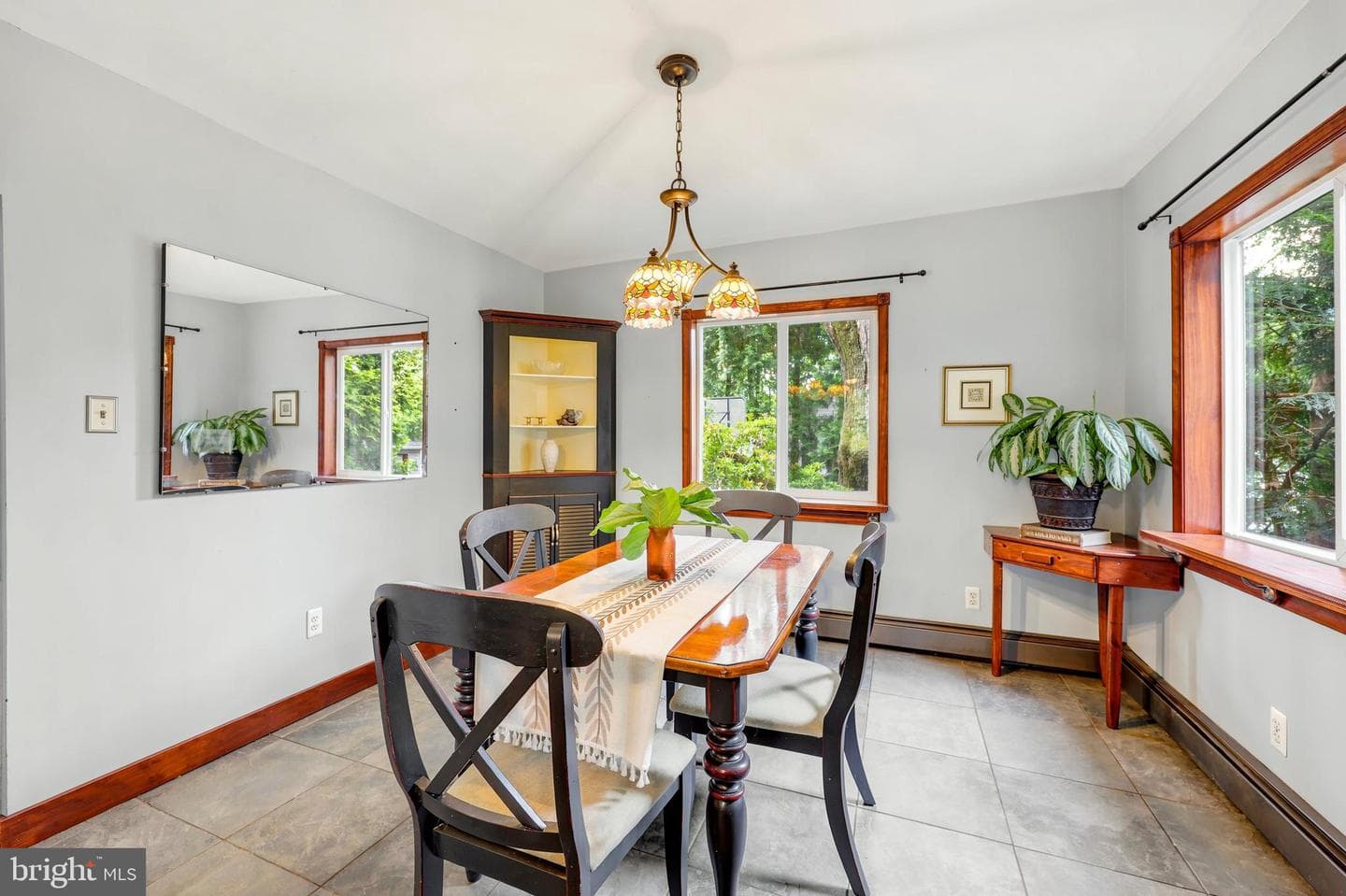 322 Cottage Avenue photo 13