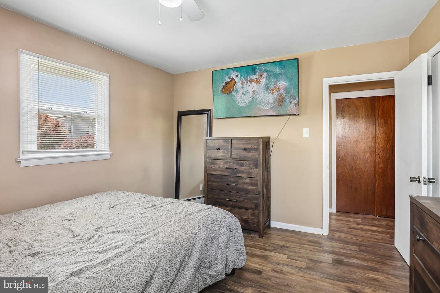 1040 East Avenue photo 15