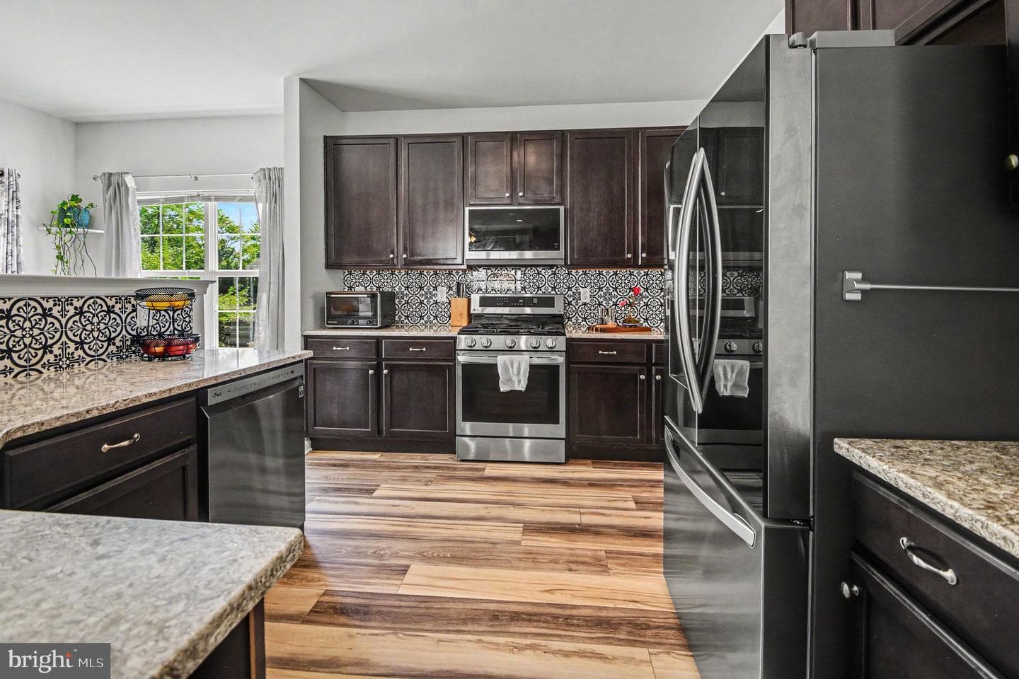 2109 Sunnyvale Drive photo 4