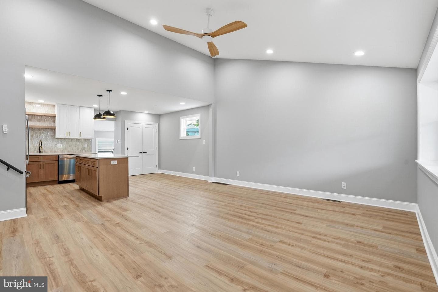 2519 Eberly Street photo 9