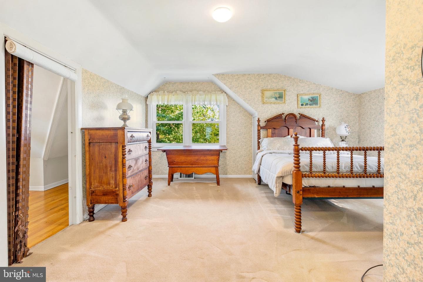 905 Allentown Road photo 9