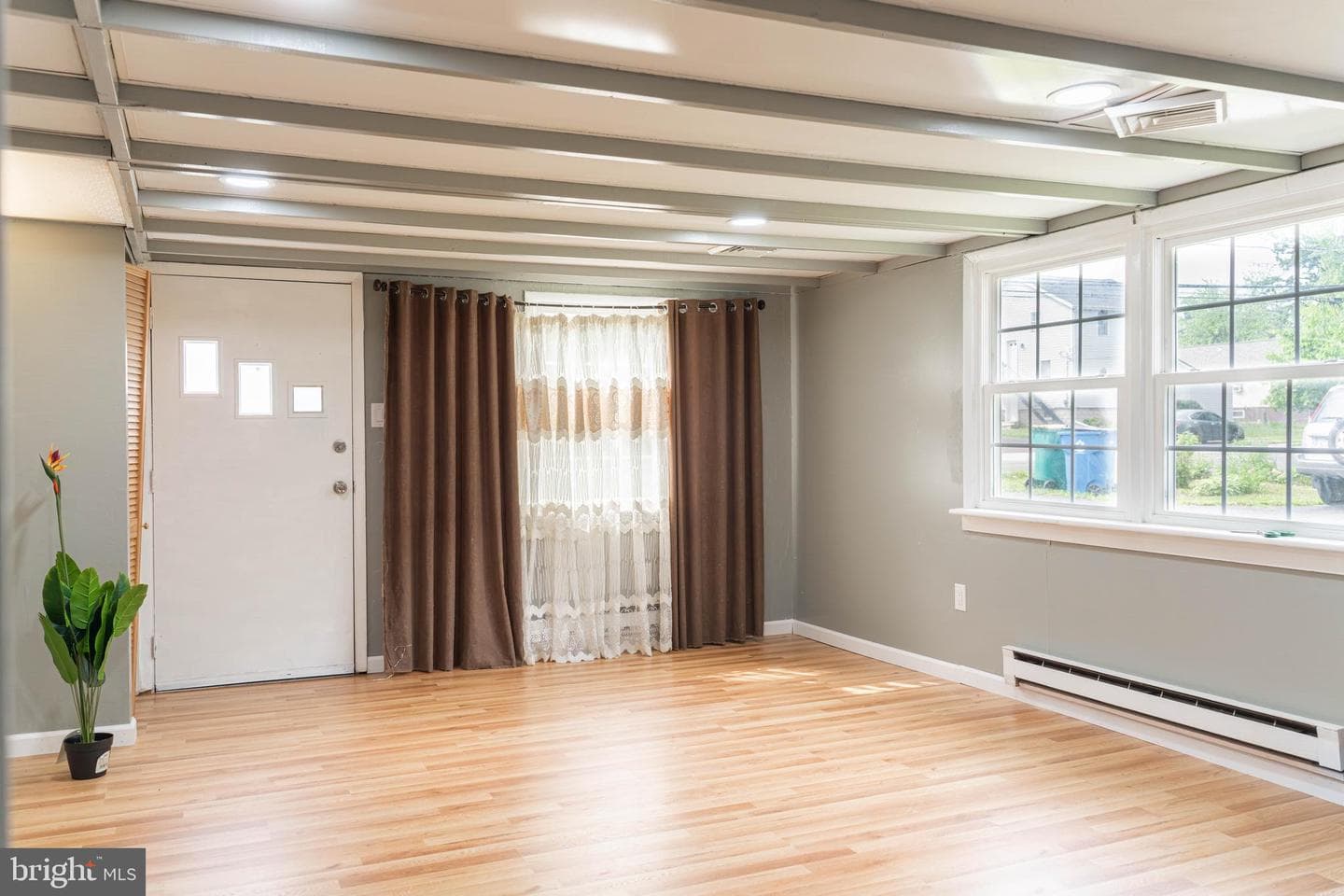 1606 N Line Street photo 23