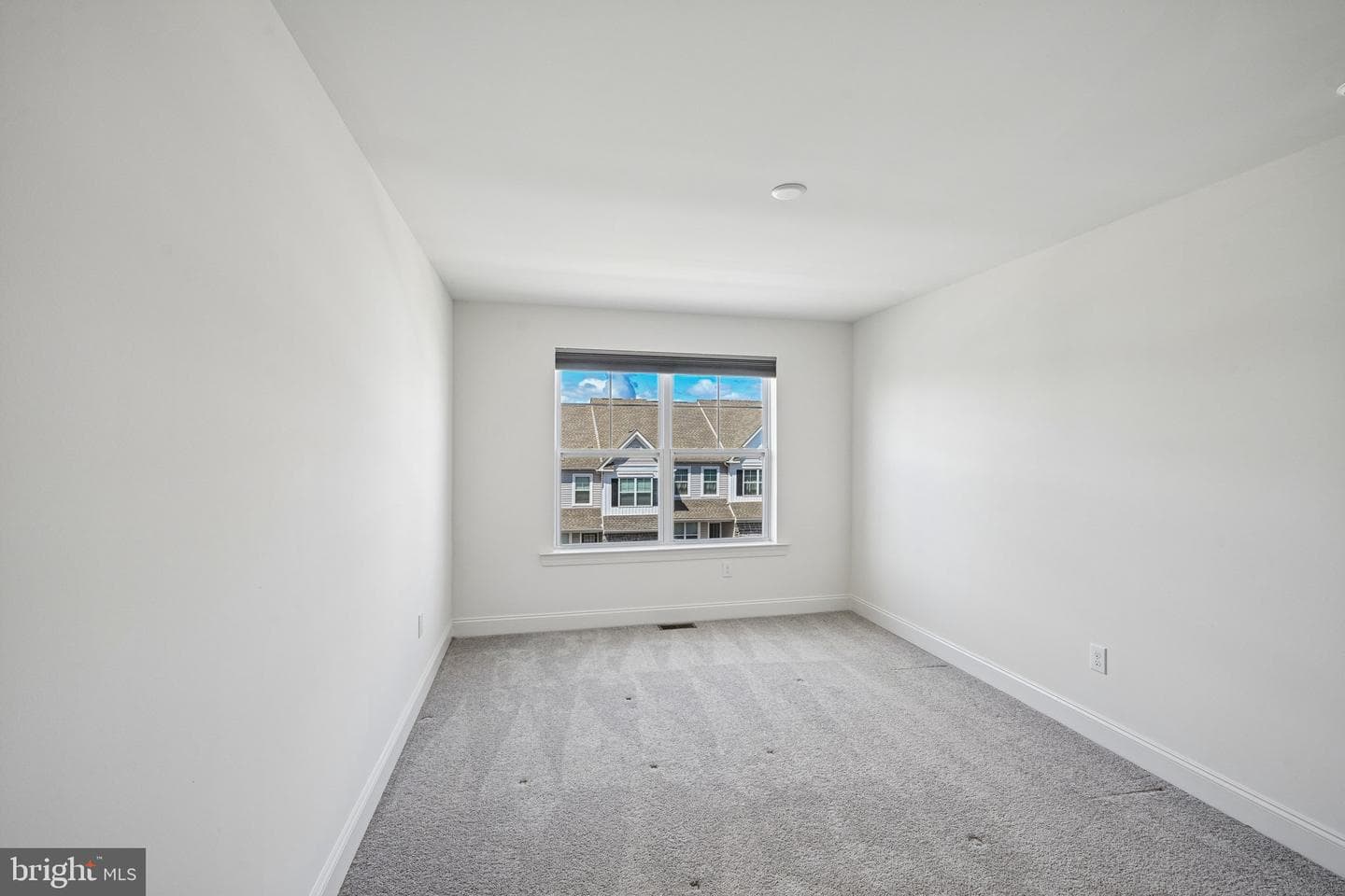 154 Larrabee Way photo 30