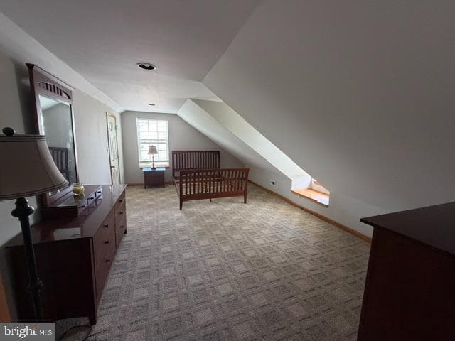 2051 Lockerbie Road photo 14