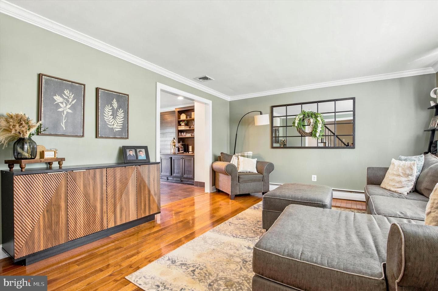 1013 Bunting Road photo 3