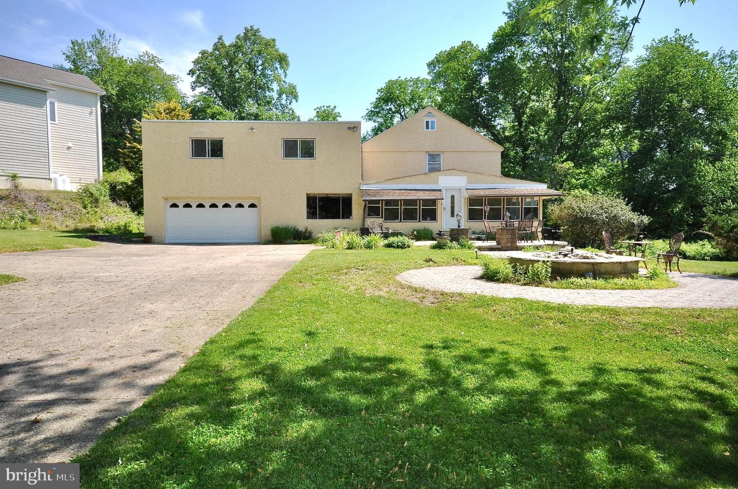 3441 Parkside Avenue photo 1
