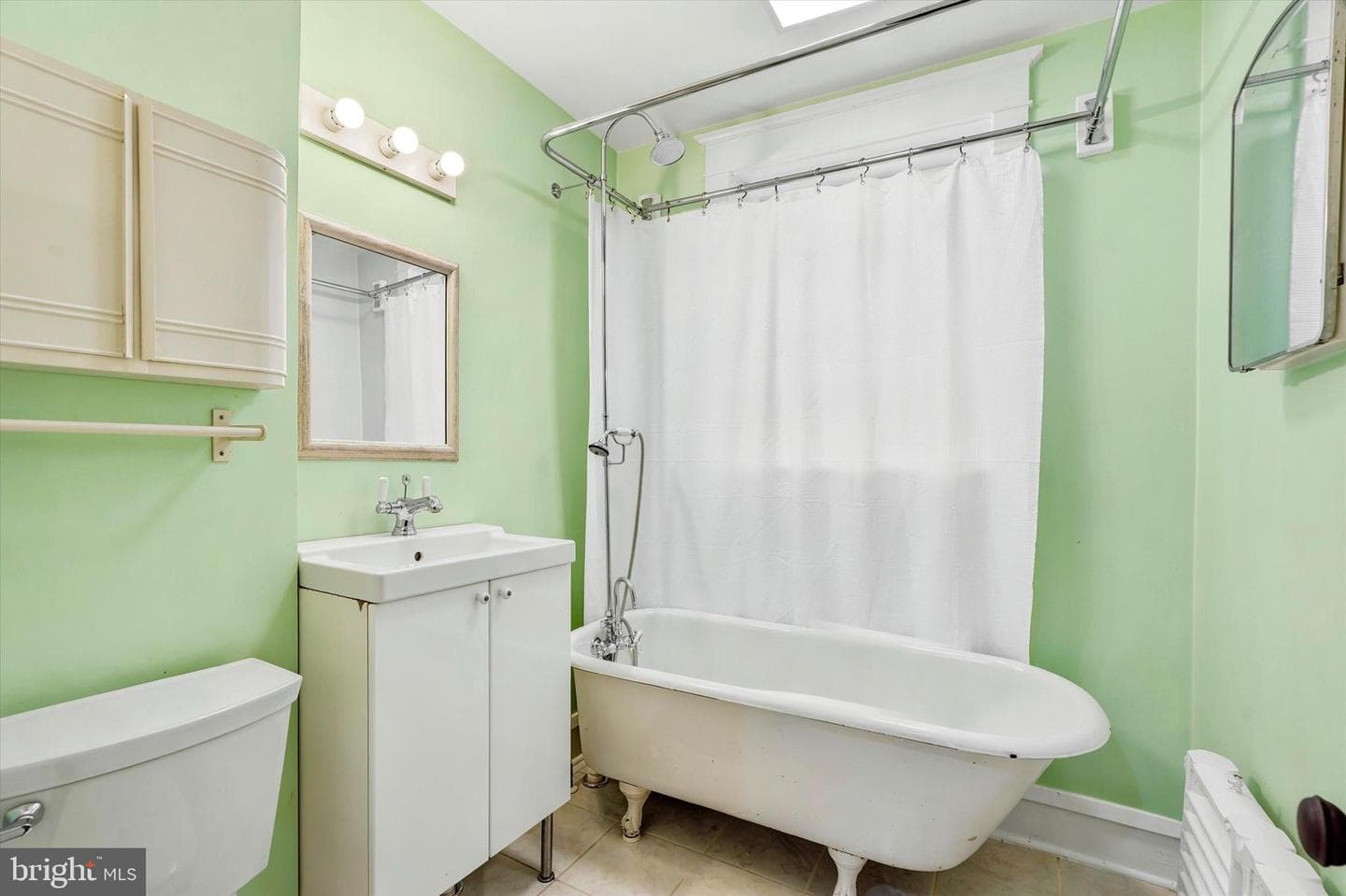 703 E Walnut Street photo 15