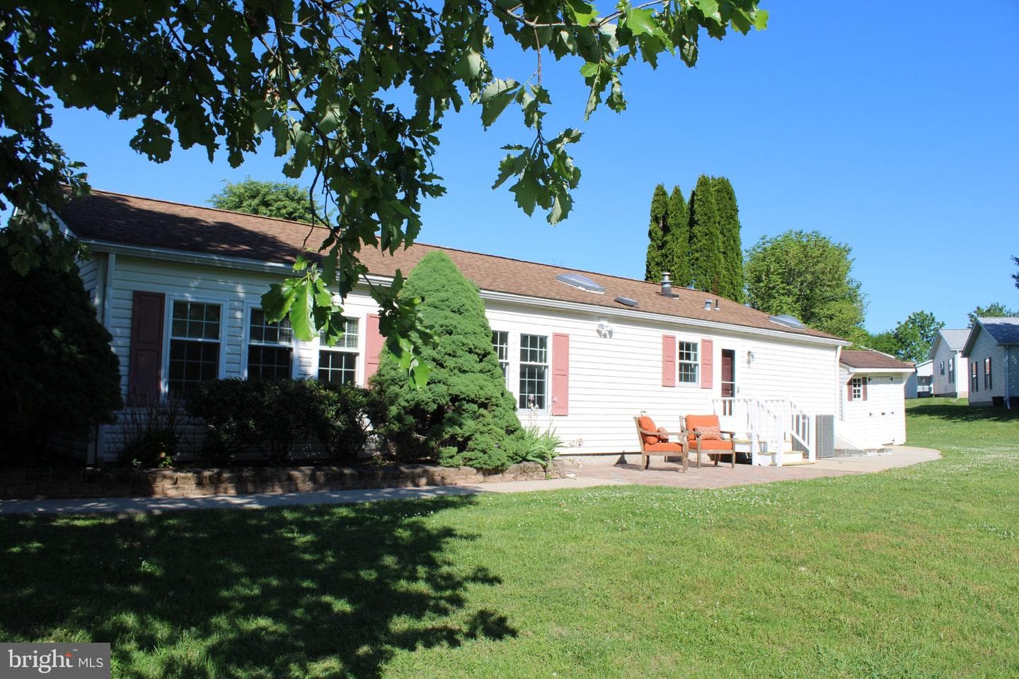 201 Village Way photo 2