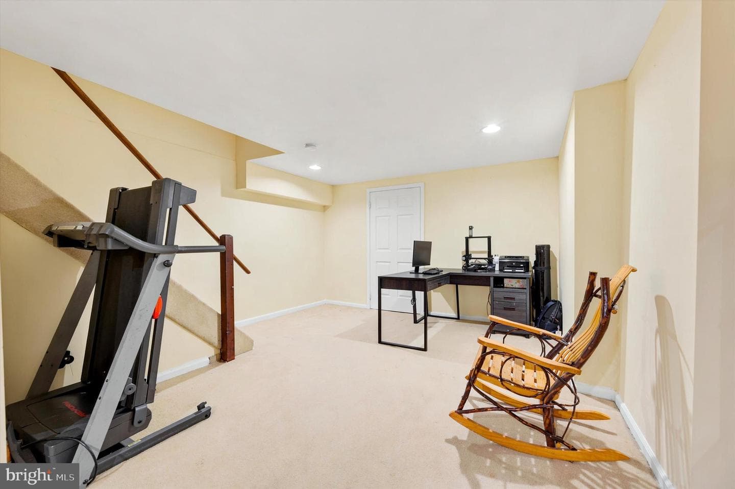 625 Coates Ln photo 20