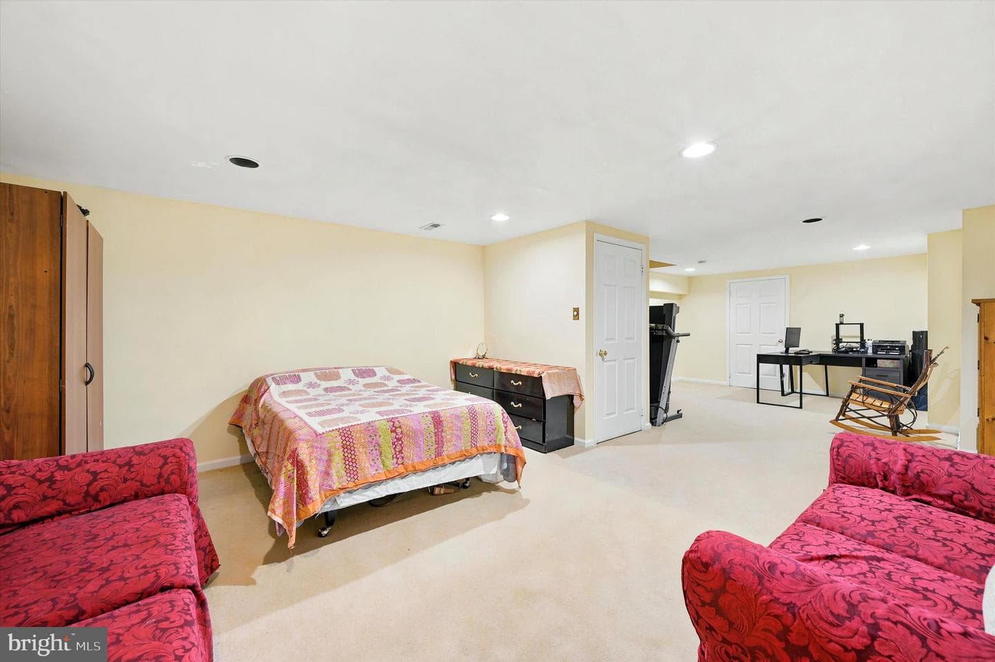 625 Coates Ln photo 21