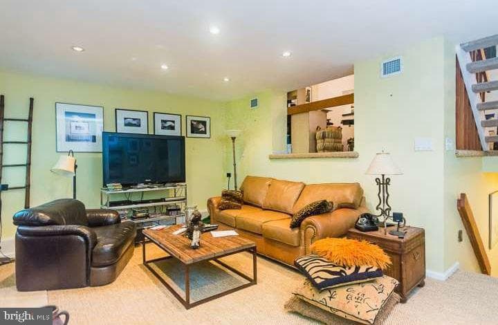 601 Bismark Way photo 4