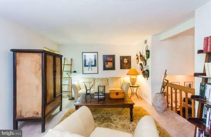 601 Bismark Way photo 7