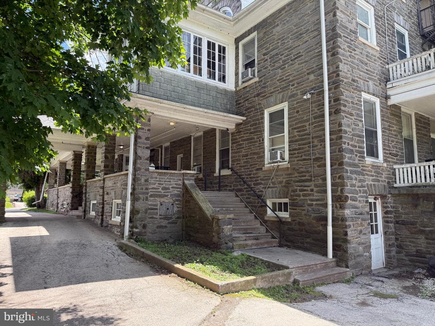 31 W Mill Road photo 4