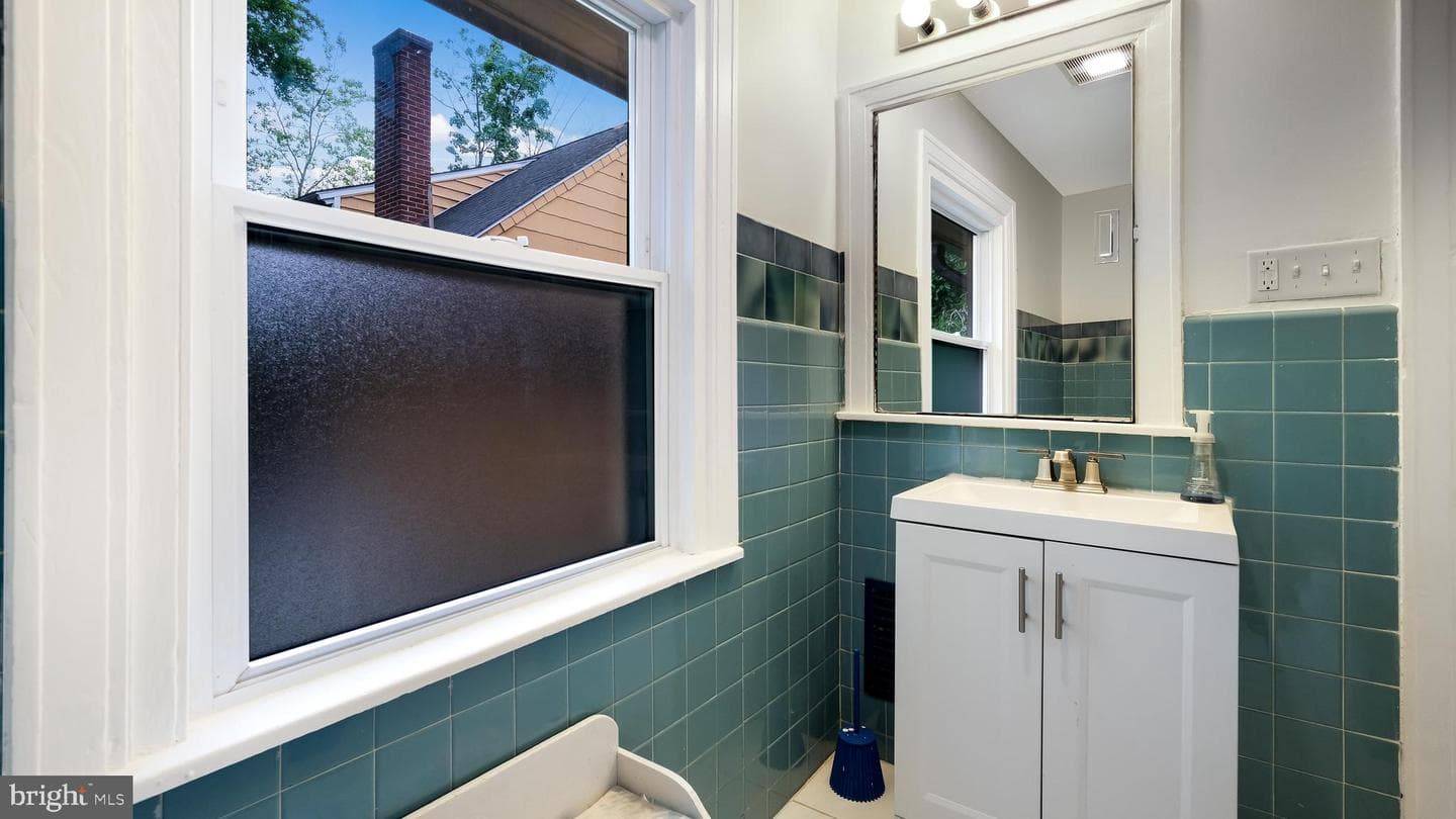104 Edgehill Road photo 31