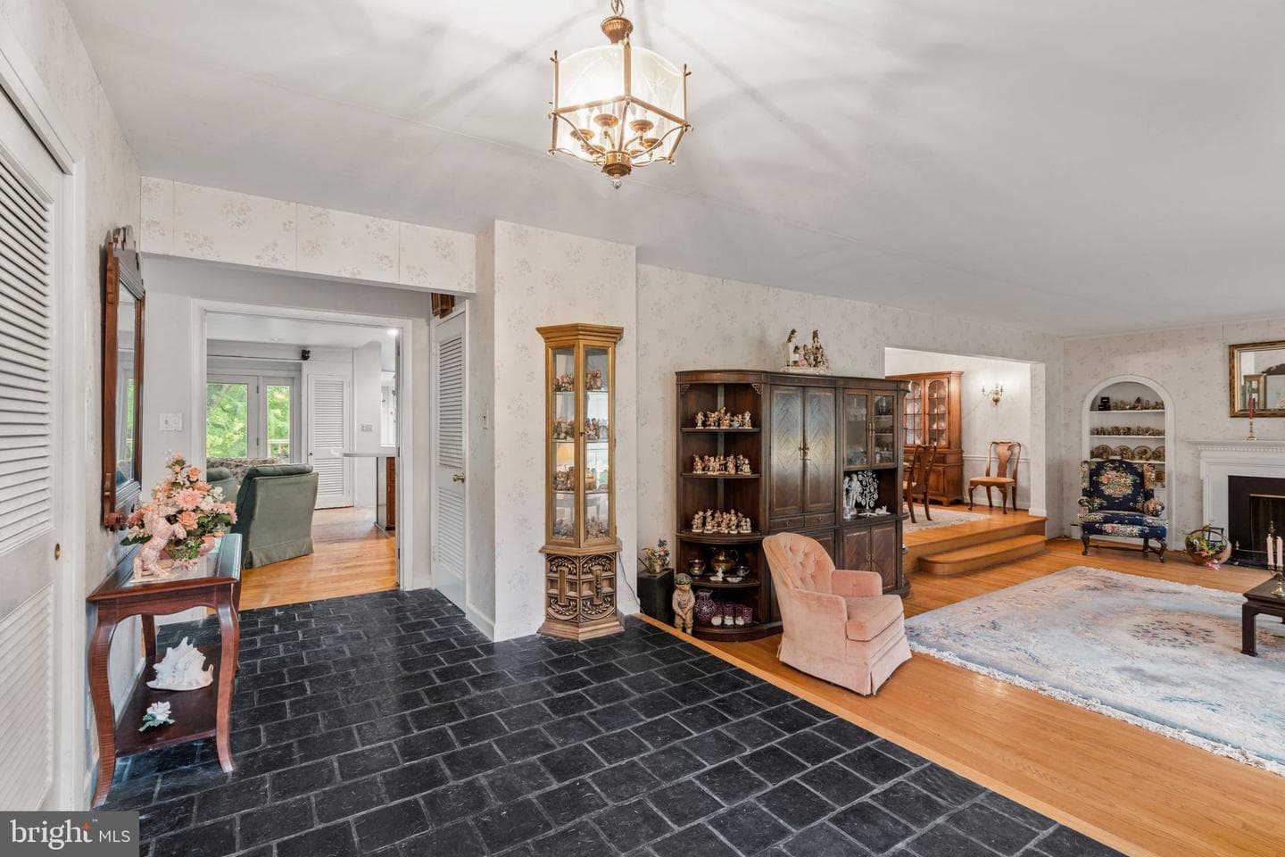 1508 Sweet Briar Road photo 7