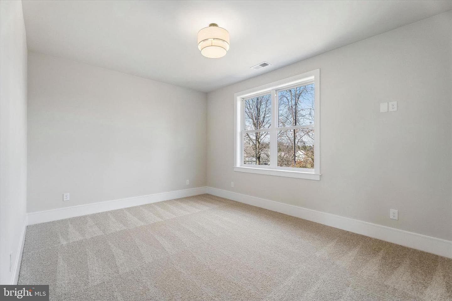4 Anglesey Lane photo 35