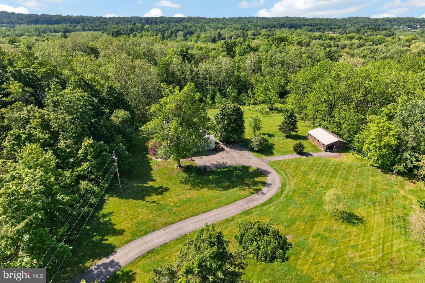 645 Landis Road photo 2