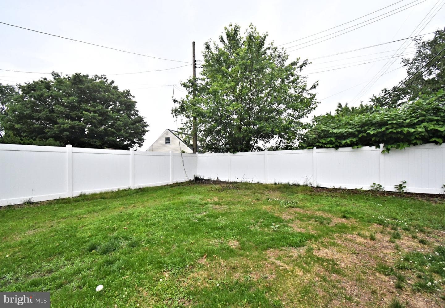 306 Independence Road photo 44