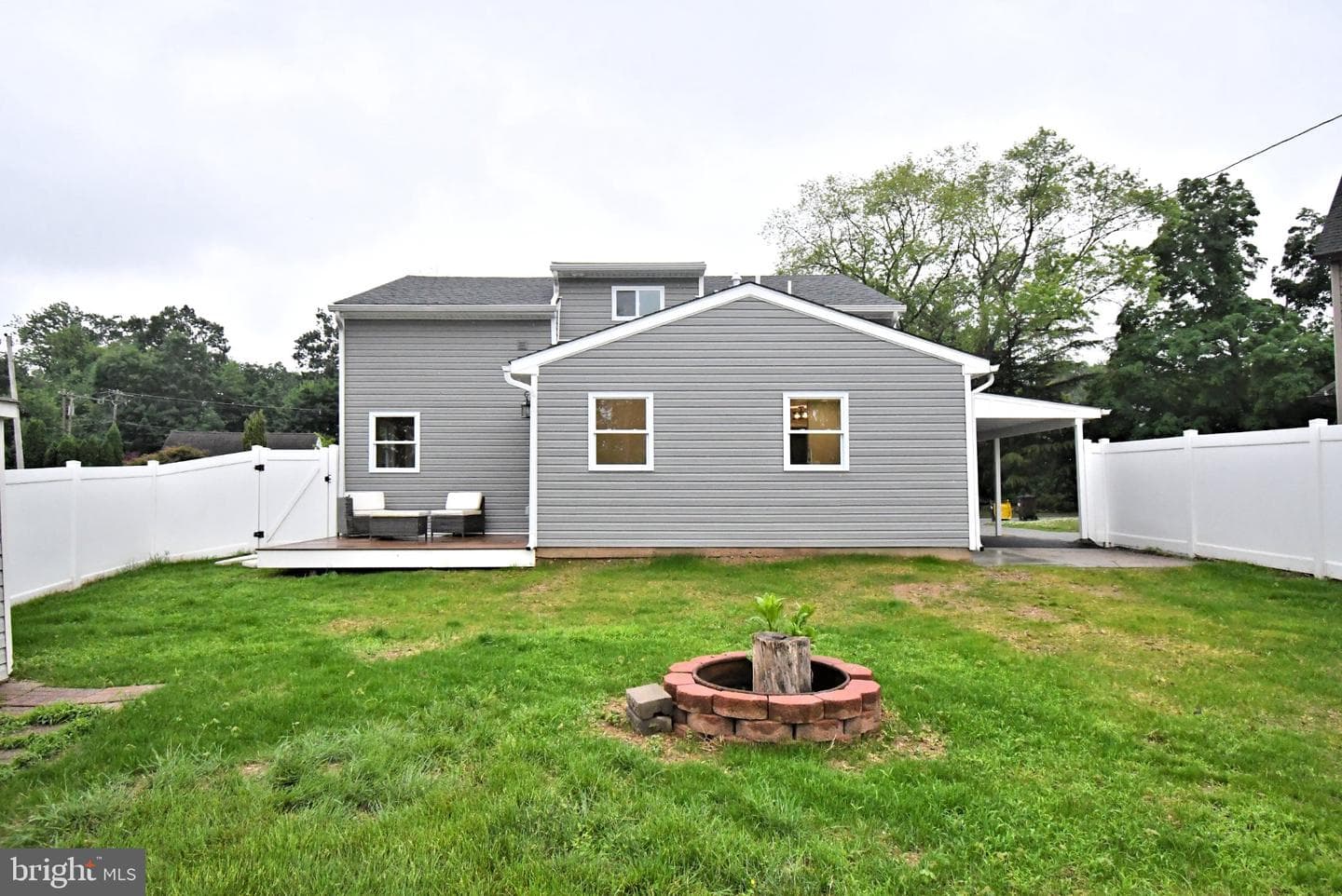 306 Independence Road photo 45