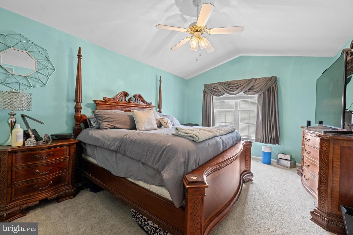 723 Thornhill Dr photo 23