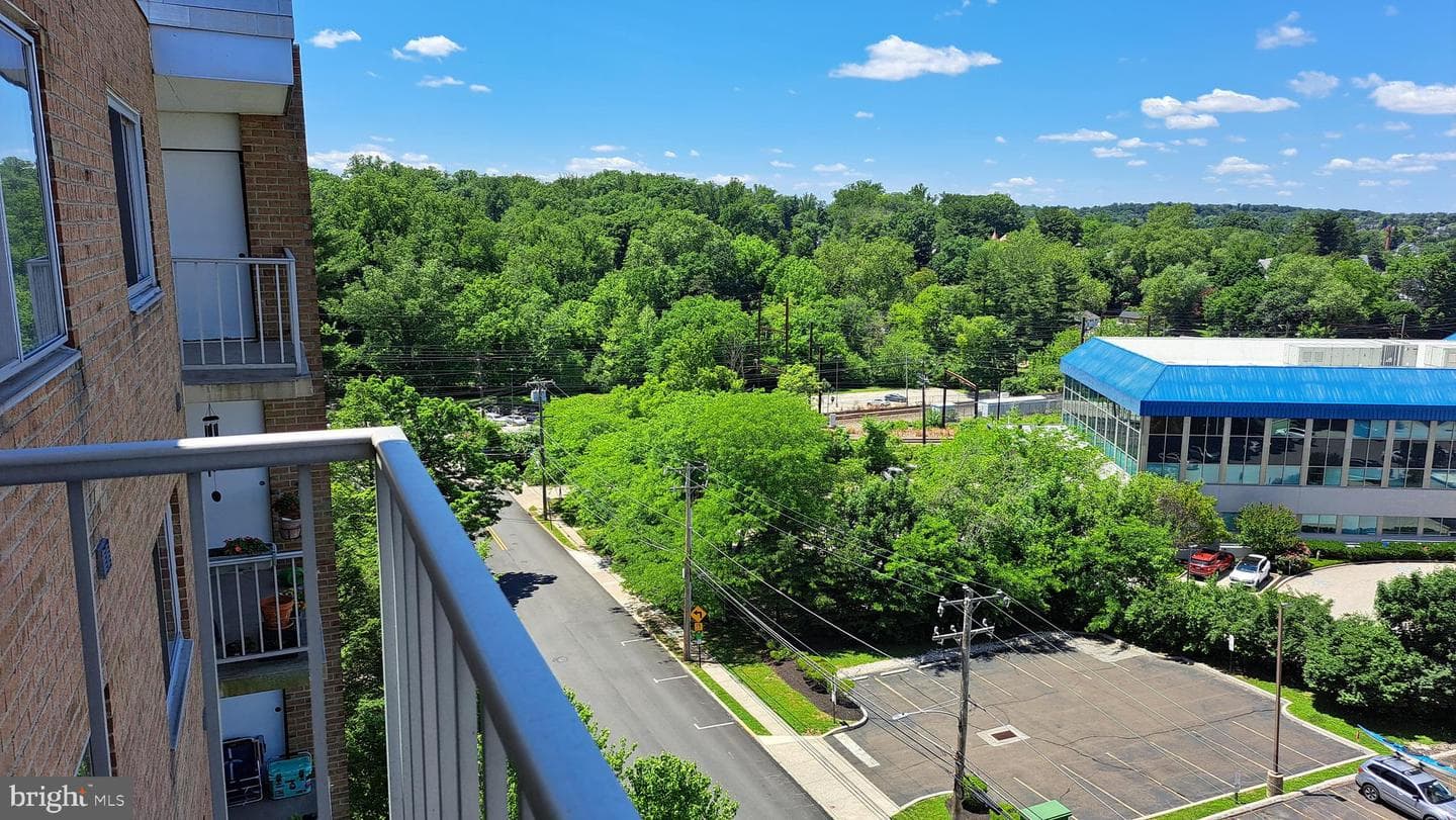 100 West Avenue #804-W photo 22