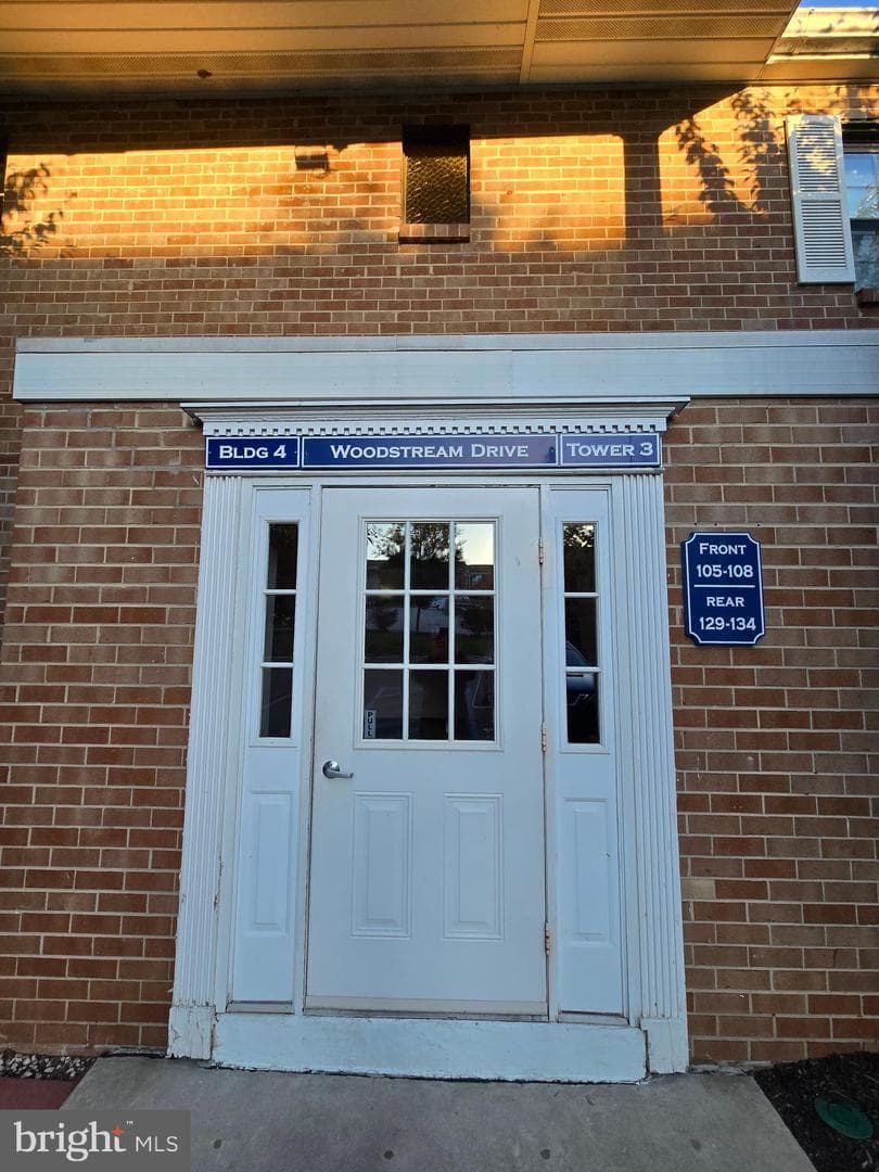 133 Woodstream Drive #condo 133