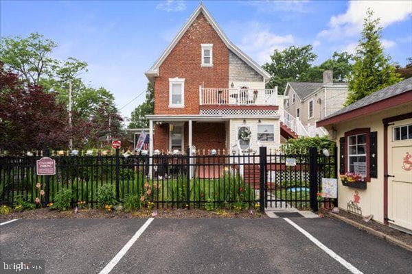 1919 W Point Pike photo 3