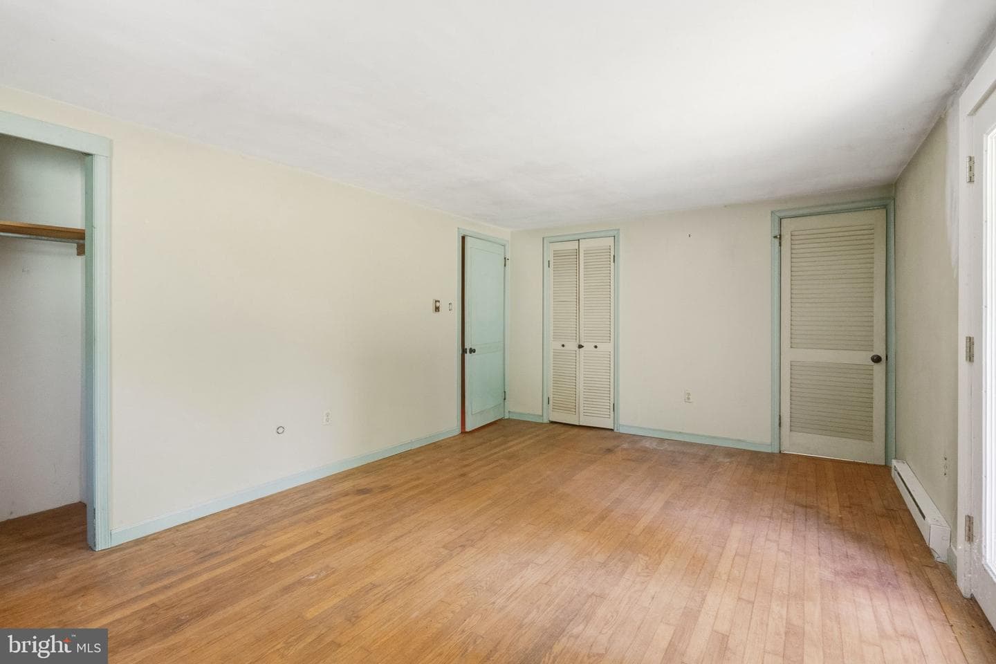 1701 Bahr Road photo 24