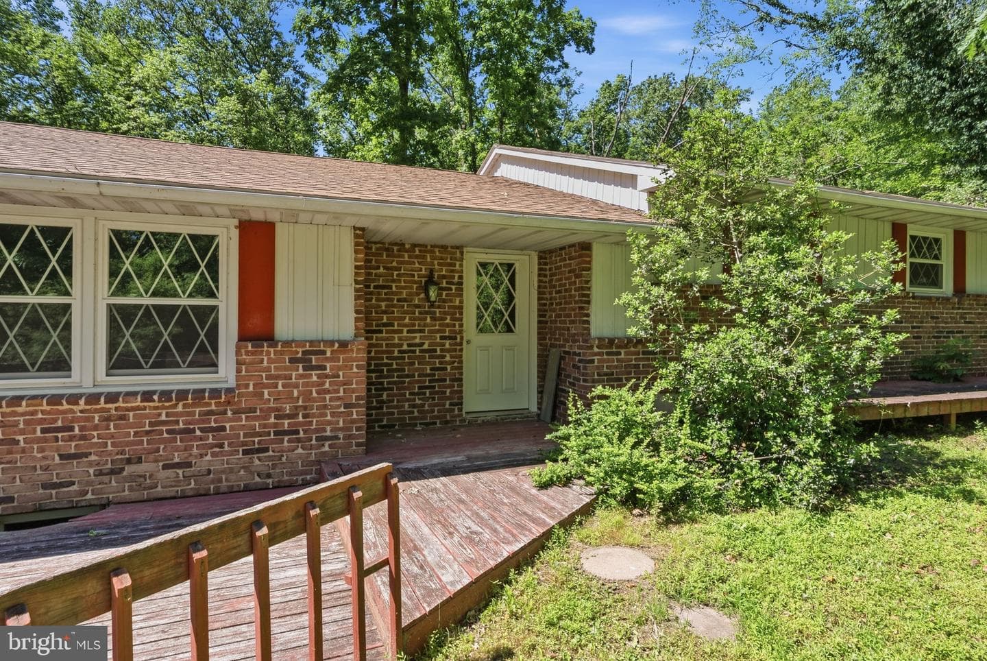 1701 Bahr Road photo 3