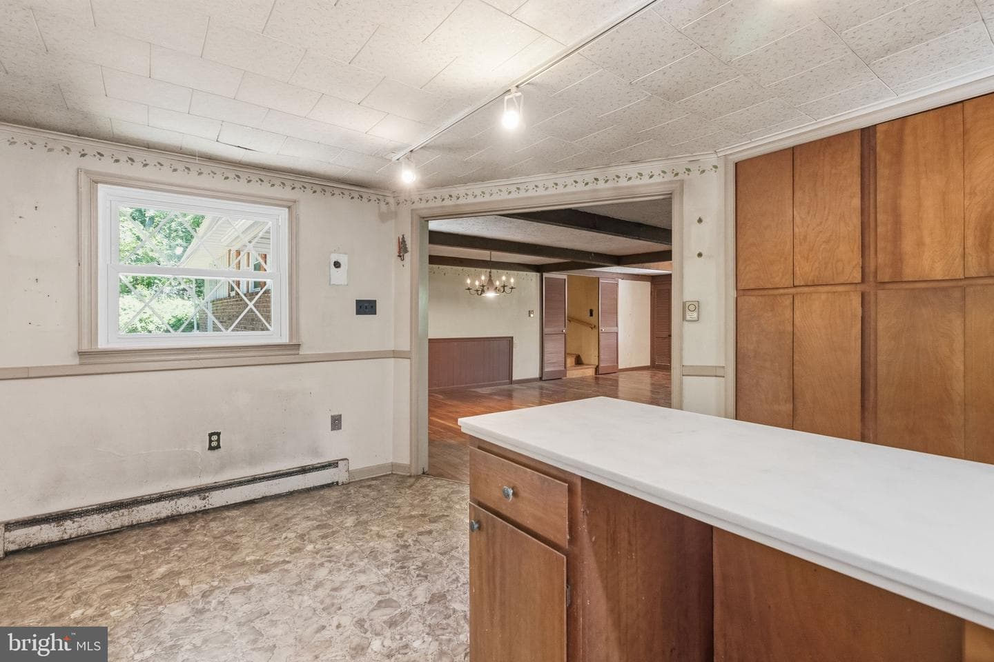 1701 Bahr Road photo 8
